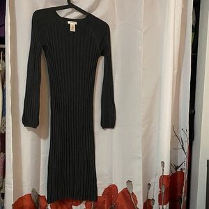 Max Studio Charcoal Ribbed Knit Crewneck Sweater